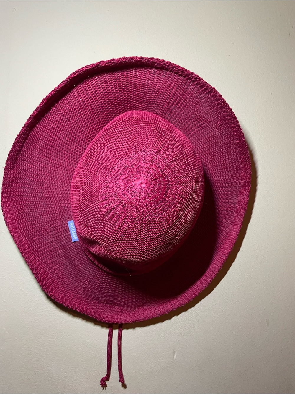 Wallaroo Victoria Sun Hat Red Wide Brim UPF 50+ Packable Travel Beach One Size